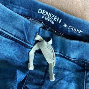 Levi’s Denzim Joggers
